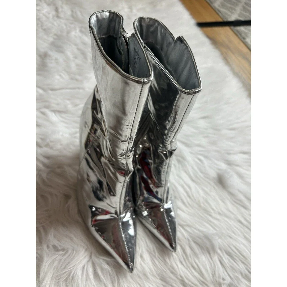 Women’s Size 8 Stiletto Silver Heel Gogo Boots Zip Up Boots Cyber Glam Y2K